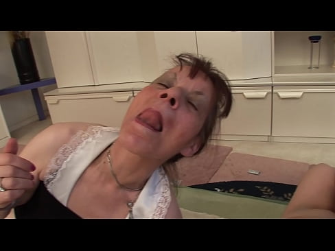 ❤️ Bi amona eta aitona batek hirukotea dute ❤❌ Porno vk gurean eu.tukifporno.ru ☑